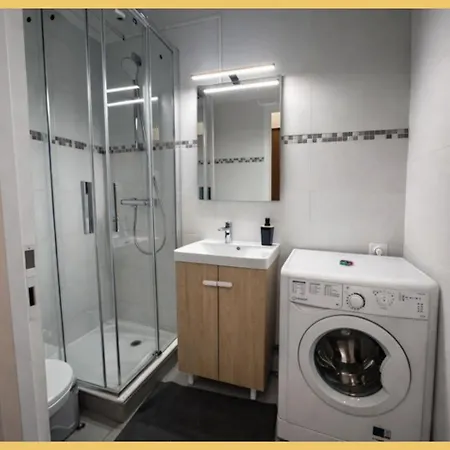 Le Genevois I Apartman *